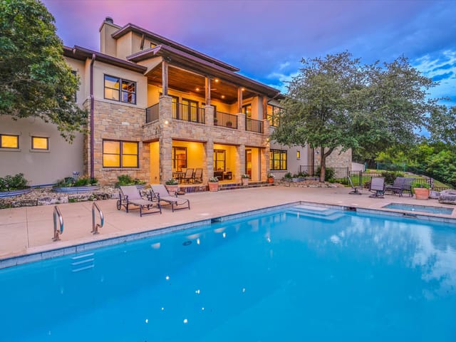 1101 Sprague Ln