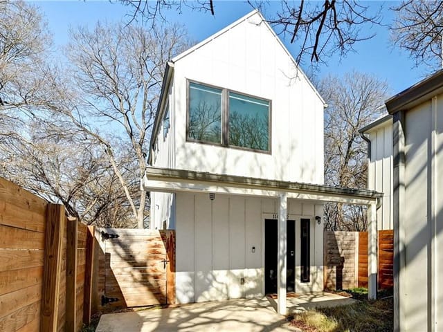 1102 Delano St Unit #B