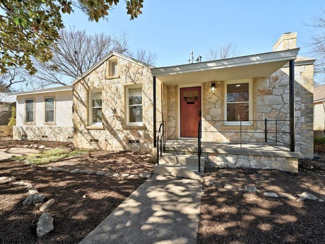 1102 Garner Ave