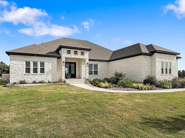 1102 Woodpark Ln