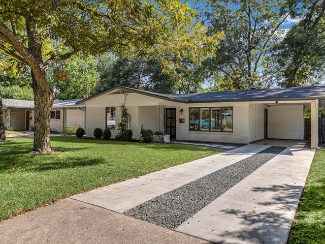1103 Alegria Rd
