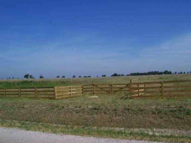 1103 County Road 149