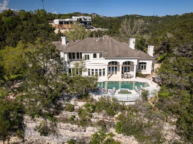 1103 Falcon Ledge Dr