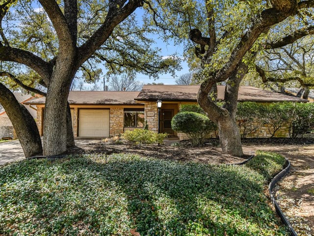1103 Gemini Dr