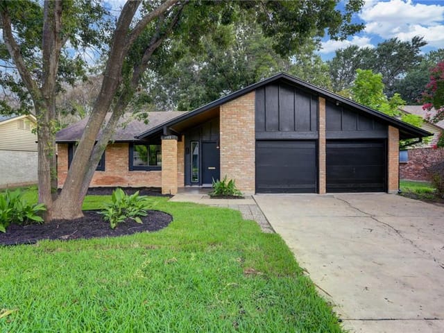 1103 Red Cliff Dr
