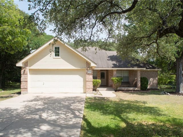 1103 Riviera CIR