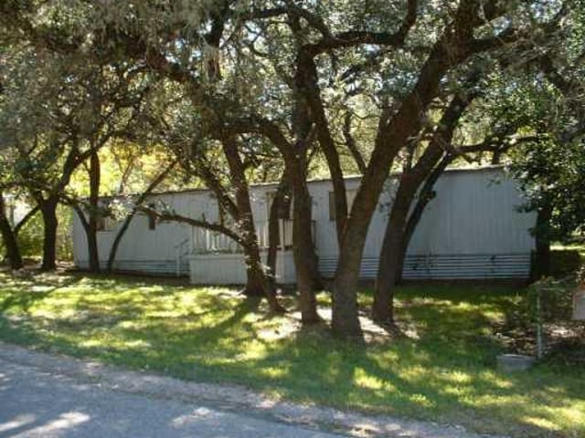 1104 Castile RD