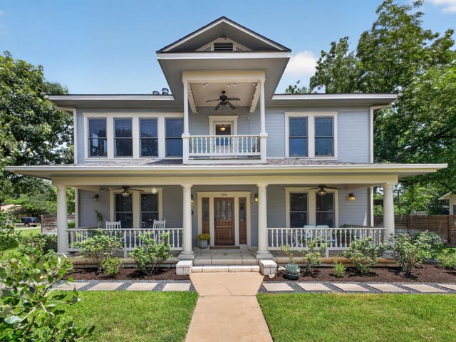 1104 E Liberty Ave