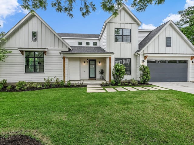 1105 Lipan Trl