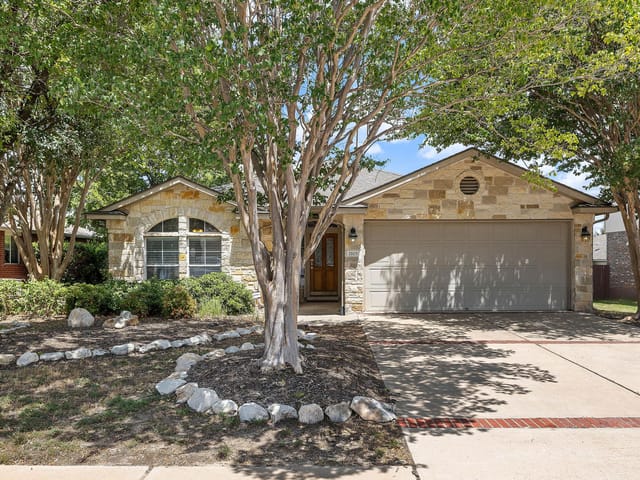 1105 SOUTH BROOK DR