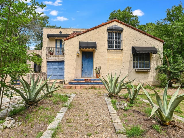 1106 Enfield Rd