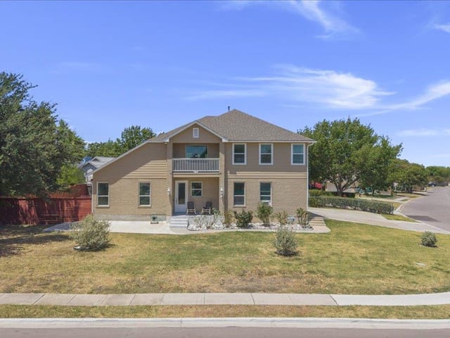 1106 Greenlawn BLVD