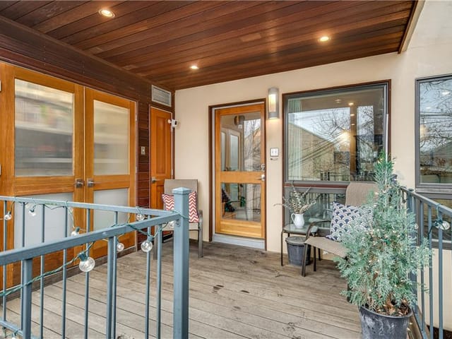 1106 W 6th ST Unit #207