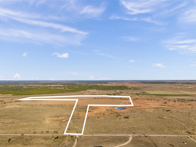 11064 County Road 210 Rd