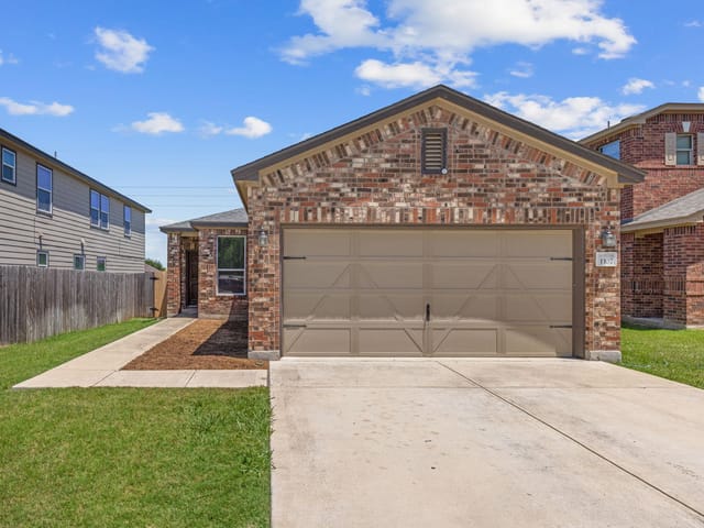 1107 Sagebrush DR