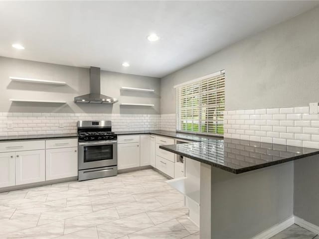 1107 Stoneoak Ln