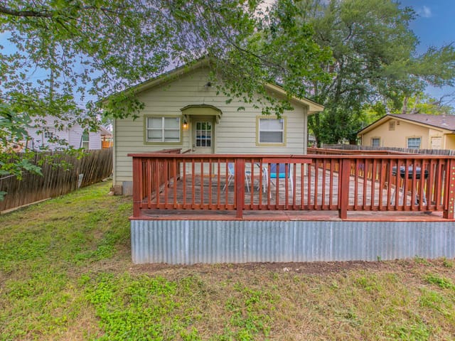 1107 Vargas RD