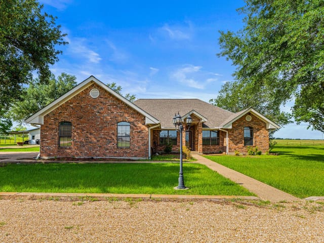 11077 County Road 440