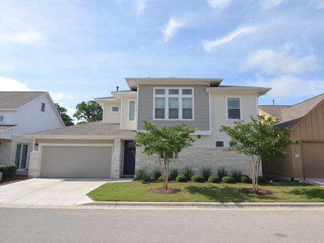 1108 Lucca DR Unit #3
