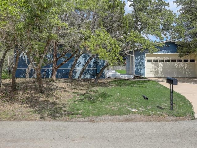 1108 Sharps Rd