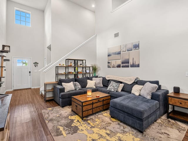 1109 Fairhaven GTWY