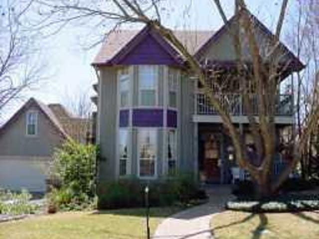 1109 FAIRMOUNT Ave