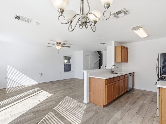 1109 Mooreland DR