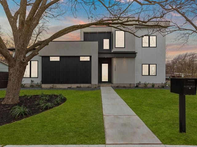 1109 Romeria Dr