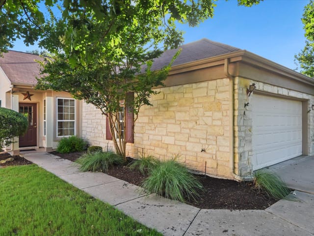 111 Bonham LOOP