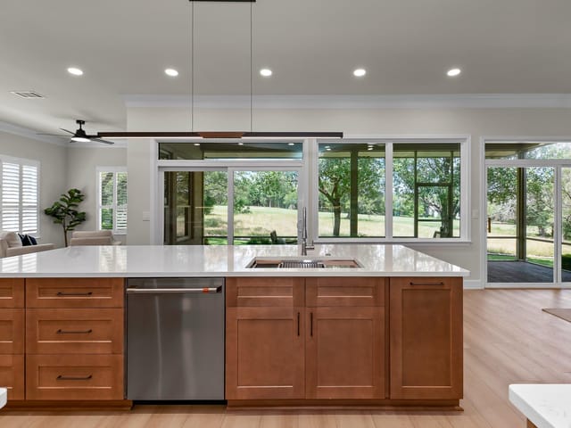111 Golf View DR