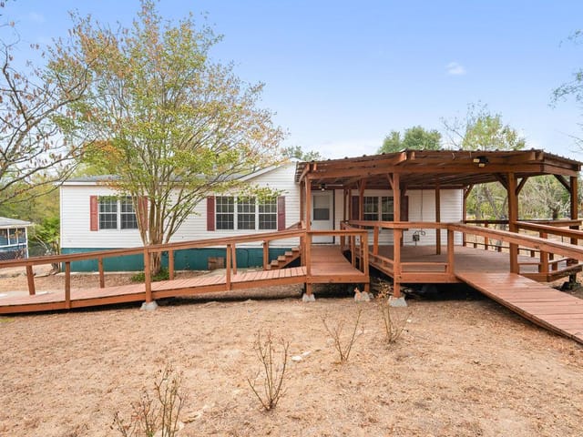 111 Greenslope Cv