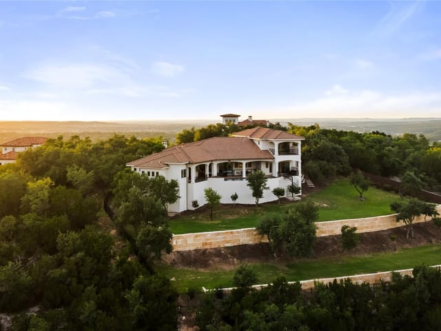 111 Piazza Vetta Dr