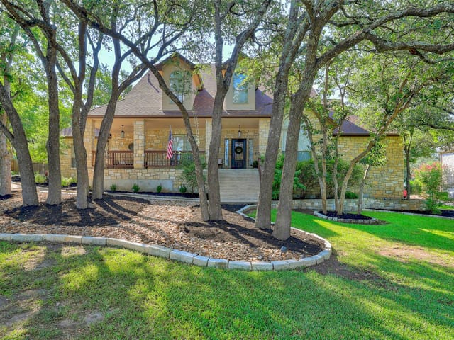 111 Roberts Cir