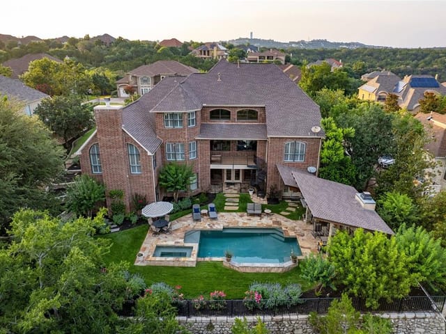 111 VAILCO LN