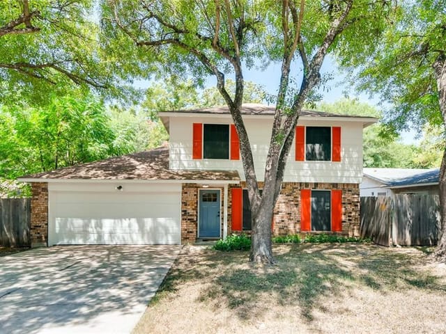 1110 Dunstan Dr