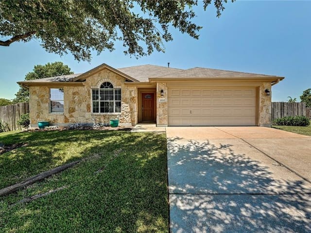11100 Barn Owl Dr