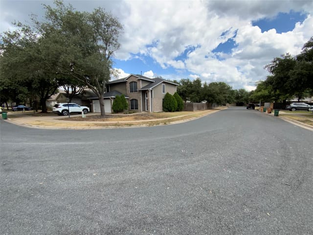 11100 Franklins Tale Loop