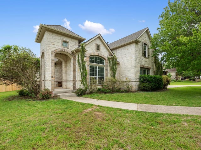 11101 Pairnoy LN