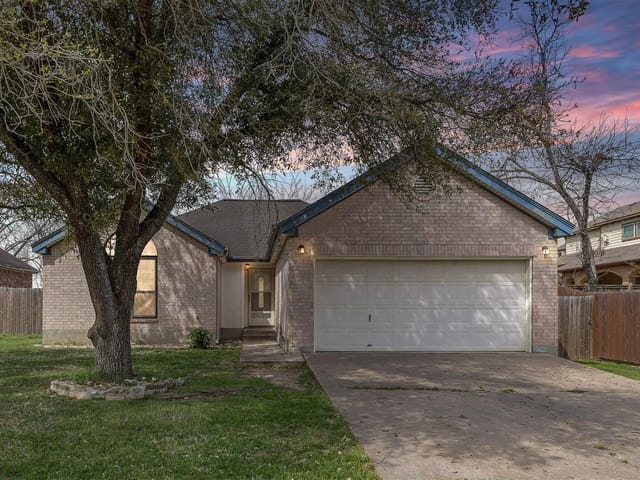 11102 Amblewood Way