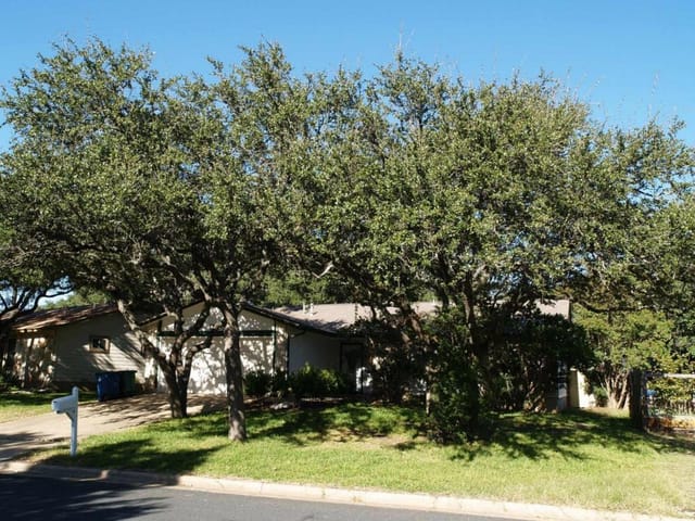 11105 Blackmoor Dr