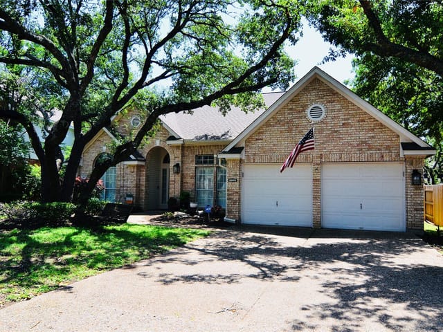11105 Calavar Dr