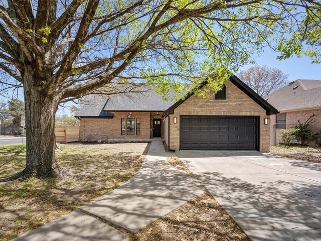 11107 Amblewood Way