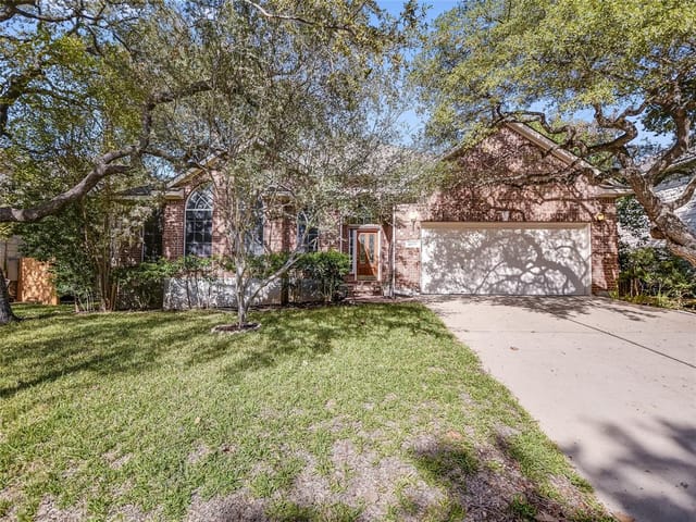11108 Bexley Ln