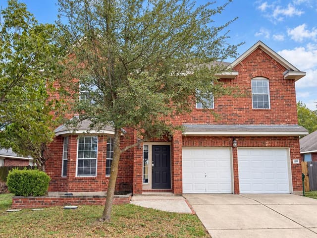 1111 Glendalough DR