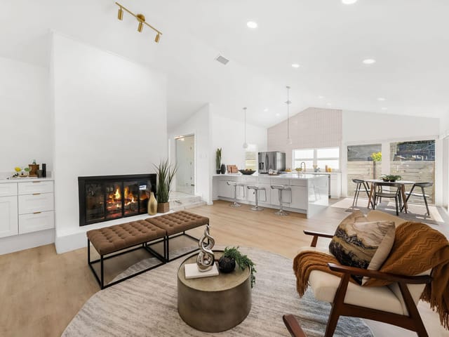 1111 Quail Park Dr