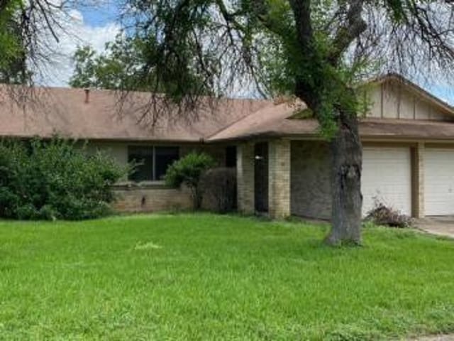 1111 Red Cliff Dr