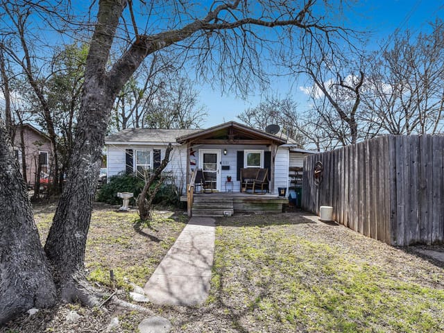 1111 Taulbee Ln