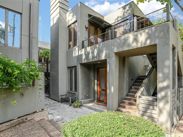 1111 W 12th ST Unit #104