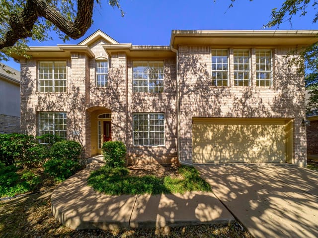 11116 Pebble Garden Ln