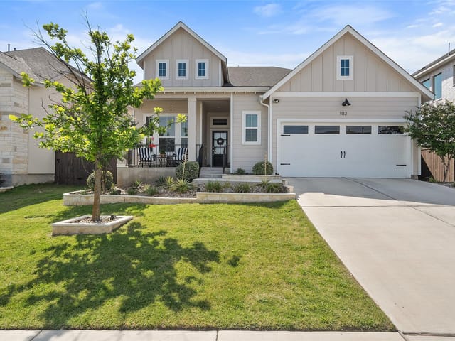1112 Bluewood BND